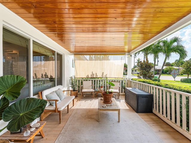 Home for sale at 499 NE 28th Road - photo 6503389