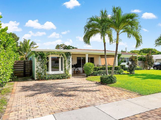 Home for sale at 499 NE 28th Road - photo 6503392