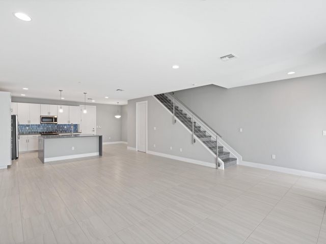 Home for rent at 3748 N Lambert Avenue N - photo 6506902