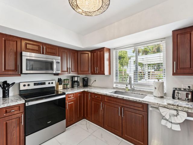 Home for sale at 1243 Garfield Street - photo 6504472