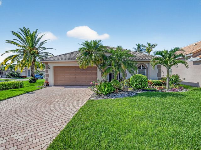 Home for sale at 7519 Eagle Point Drive - photo 6540095