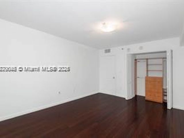 Apartment for sale  Unit #4114 - photo 6491969