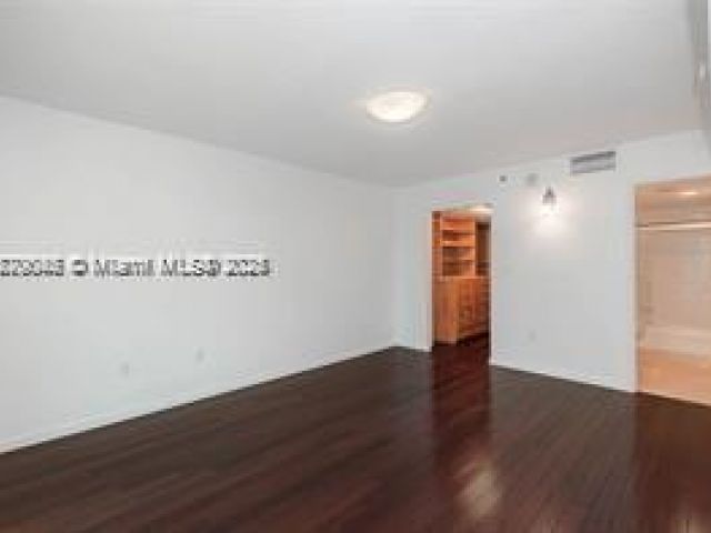 Apartment for sale  Unit #4114 - photo 6491976