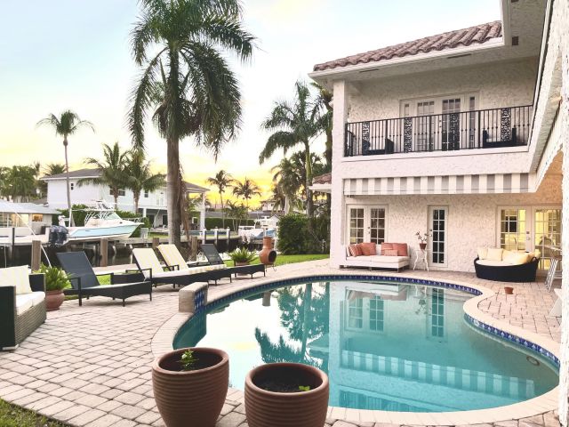 Home for rent at 950 Bolender Drive - photo 6513557