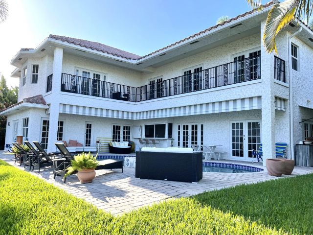 Home for rent at 950 Bolender Drive - photo 6513558