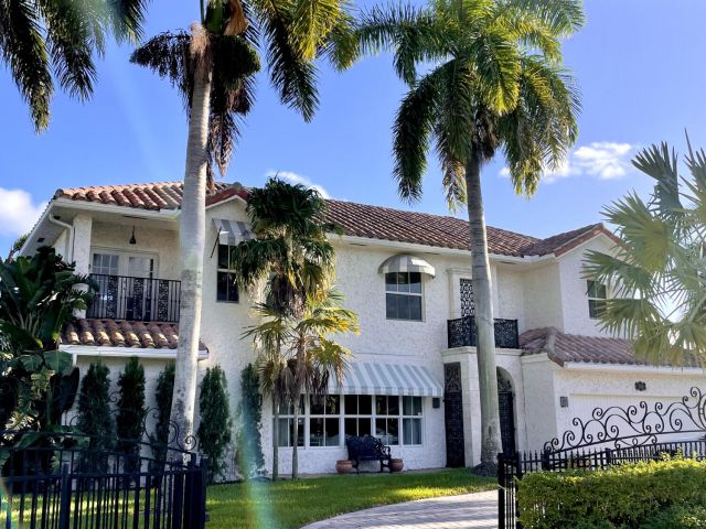 Home for rent at 950 Bolender Drive - photo 6513559