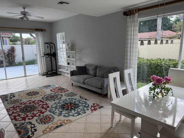 Home for rent at 20694 NW 27 Avenue - photo 6535519