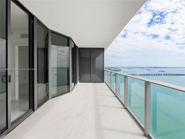 Apartment for sale  Unit #3606 - photo 6488231