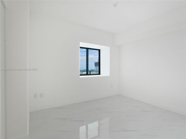 Apartment for sale  Unit #3606 - photo 6488235
