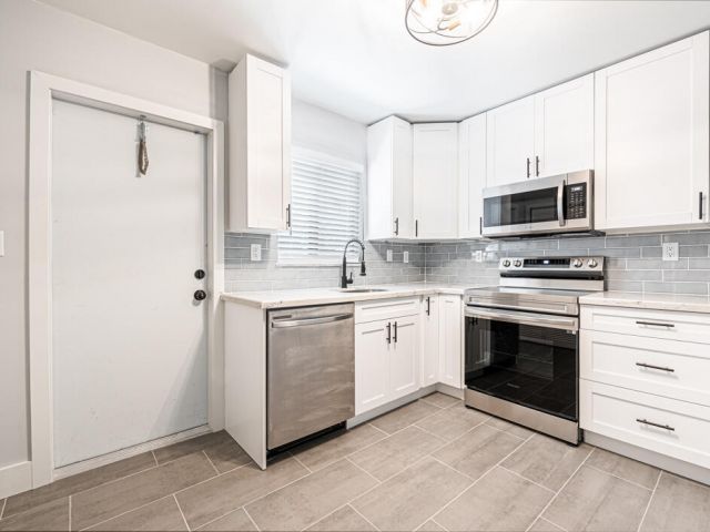 Home for rent at 2015 Wilkins Avenue - photo 6506710