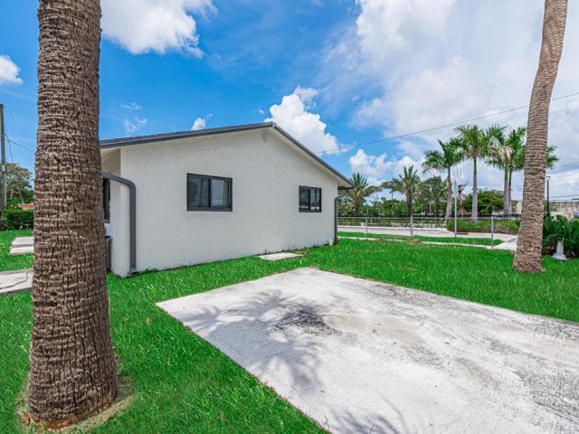 Home for rent at 2015 Wilkins Avenue - photo 6506716