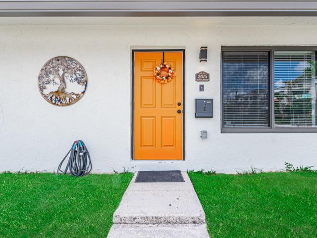 Home for rent at 2015 Wilkins Avenue - photo 6629219