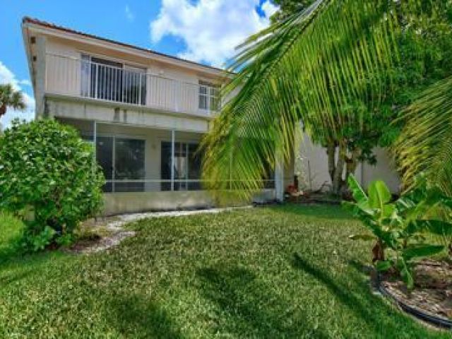 Home for rent at 18271 Coral Isles Drive - photo 6514205