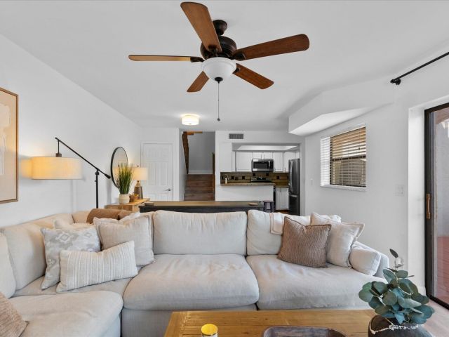 Home for rent at 4025 Village Drive C - photo 6618559