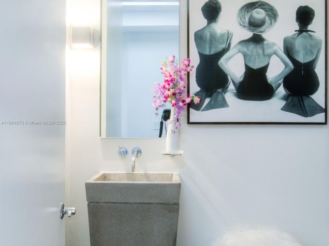 Apartment for sale  Unit #1501 - photo 6486725