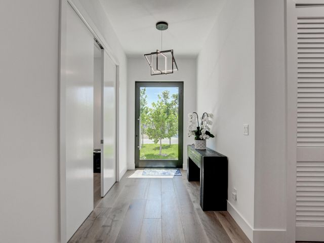 Home for rent at 369 Orange Way - photo 6533987