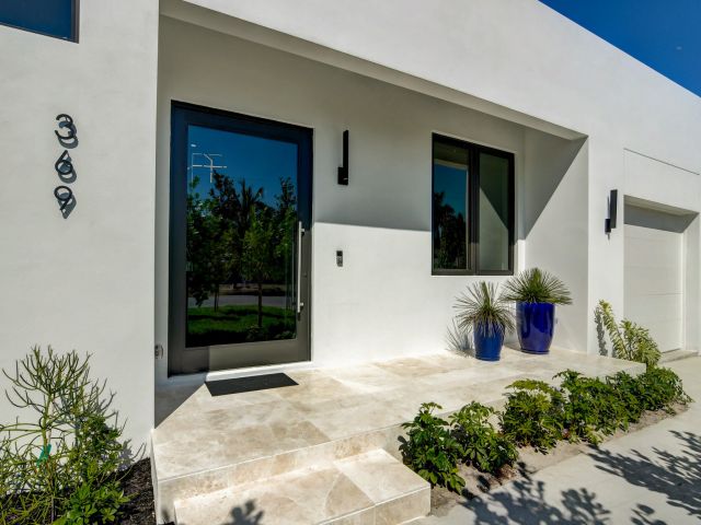 Home for rent at 369 Orange Way - photo 6533991