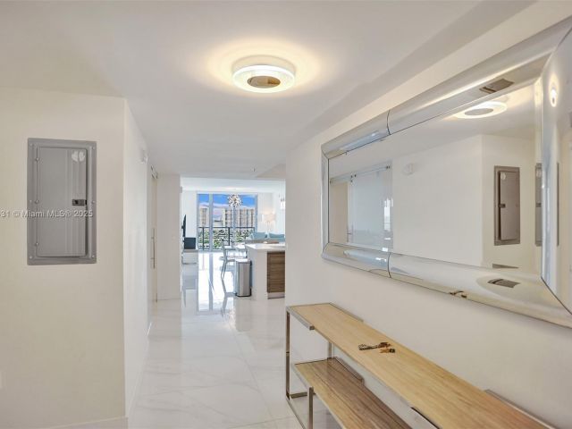 Apartment for sale  Unit #5-1204 - photo 6488292