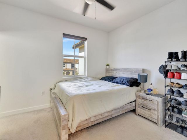 Home for rent at 12227 NW 23rd Path - photo 6506122