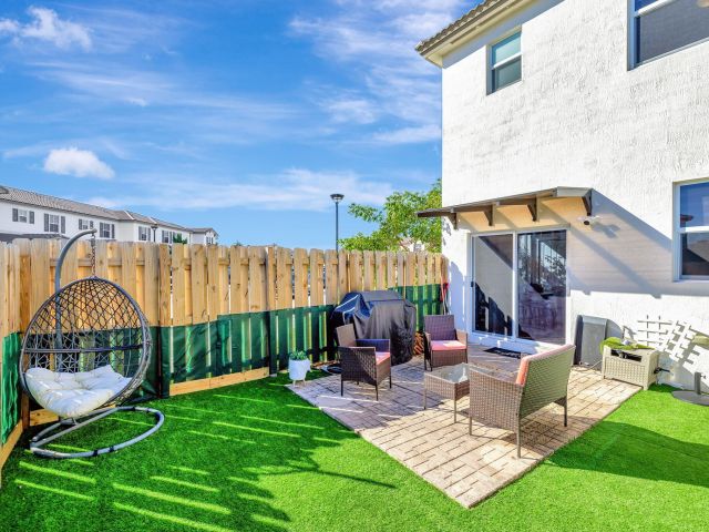 Home for rent at 12227 NW 23rd Path - photo 6506124