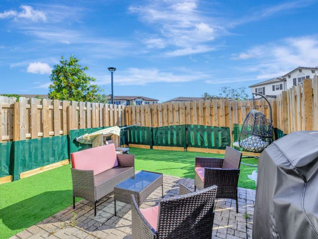 Home for rent at 12227 NW 23rd Path - photo 6506125