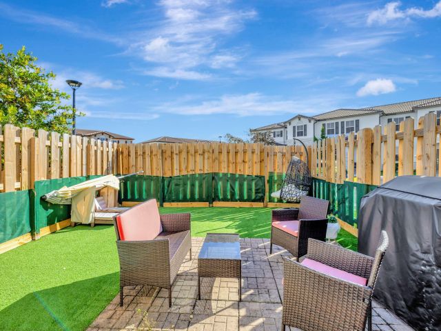 Home for rent at 12227 NW 23rd Path - photo 6506127