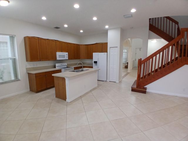 Home for rent at 1171 W Magnolia Circle - photo 6540061