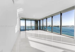 Apartment #1407 at Aria Reserve