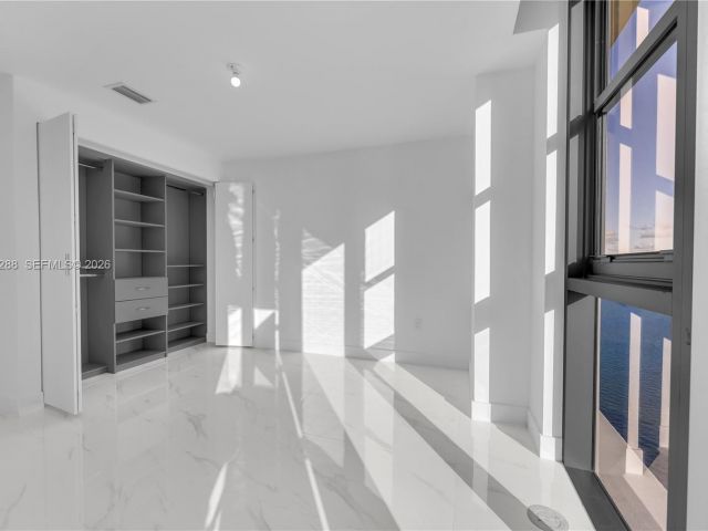 Apartment for sale  Unit #1407 - photo 6874686