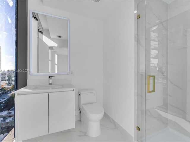 Apartment for sale  Unit #1407 - photo 6874687