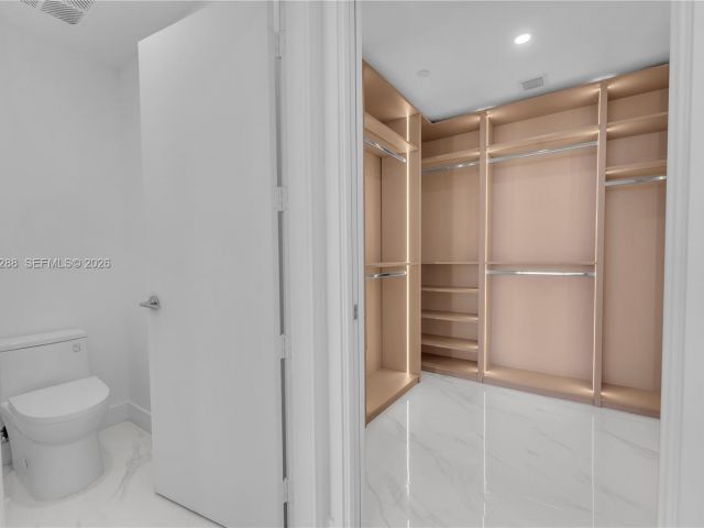 Apartment for sale  Unit #1407 - photo 6874695