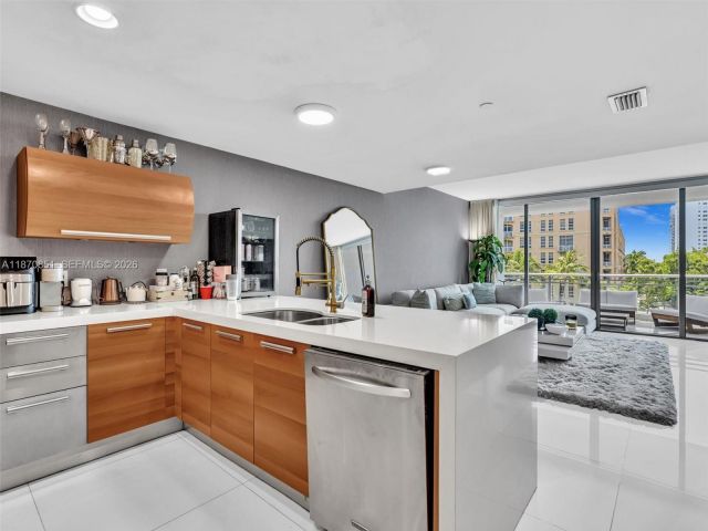 Apartment for sale  Unit #312 - photo 6488899