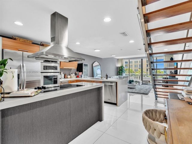 Apartment for sale  Unit #312 - photo 6488900