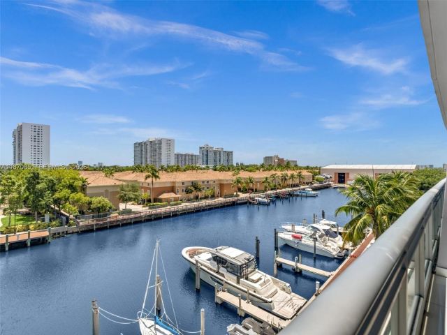 Apartment for sale  Unit #312 - photo 6488902