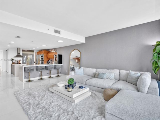 Apartment for sale  Unit #312 - photo 6488904