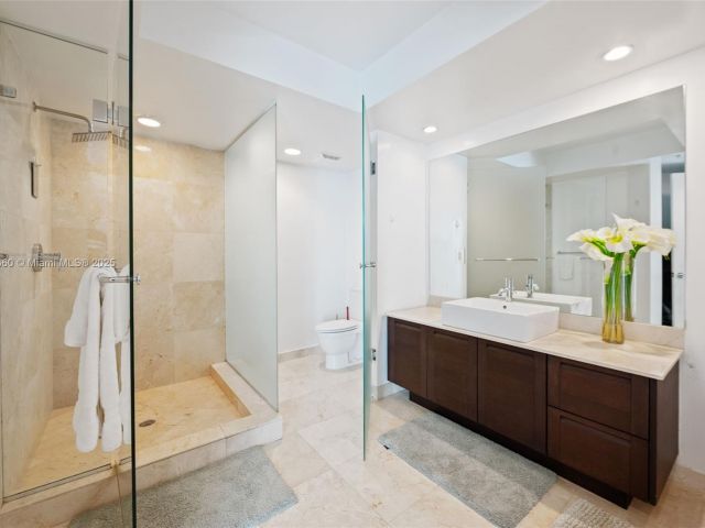 Apartment for rent  Unit #1-1101 - photo 6488646