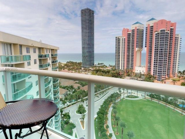 Apartment for sale  Unit #PH-11 - photo 6498877