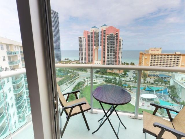 Apartment for sale  Unit #PH-11 - photo 6498878
