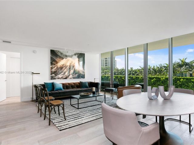 Apartment for rent  Unit #305S - photo 6488794