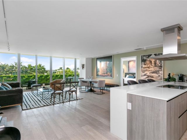 Apartment for rent  Unit #305S - photo 6488797