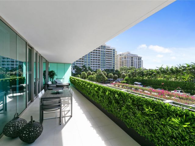 Apartment for rent  Unit #305S - photo 6488800