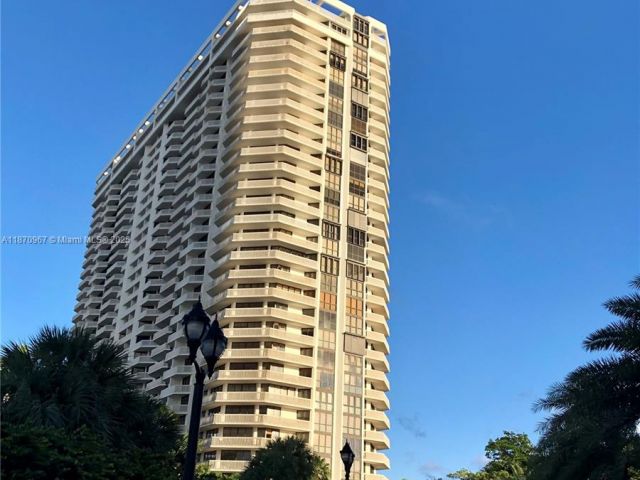 Apartment for rent  Unit #712 - photo 6498526