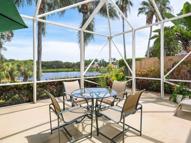 Home for sale at 2053 Valencia Drive - photo 6533275