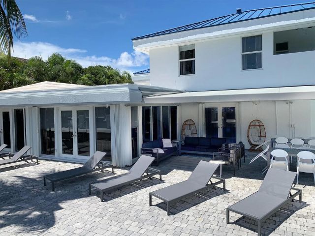 Home for sale at 1740 SE 7th Street - photo 6491852