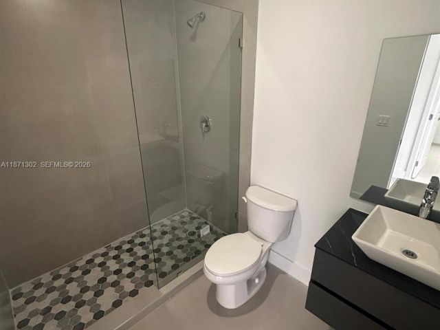 Home for rent at 538 NW 17th Ave 0 - photo 7532467