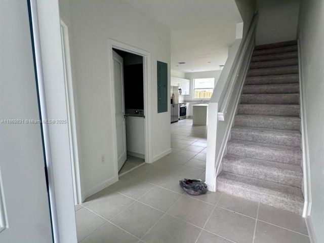 3-bedroom home for rent in Homestead - 35702 SW 178th Ct 35702 - MondialRealty