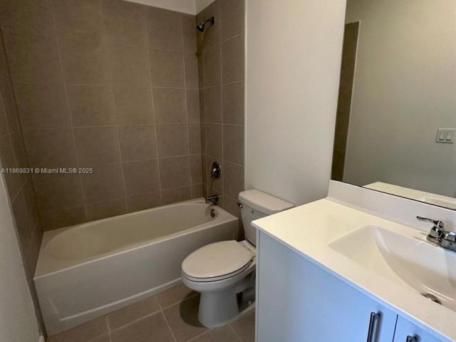 3-bedroom home for rent in Homestead - 35702 SW 178th Ct 35702 - MondialRealty