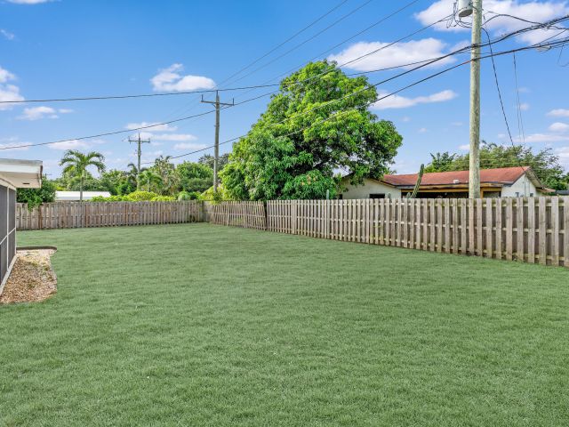 Home for sale at 602 Heron Drive - photo 6532777