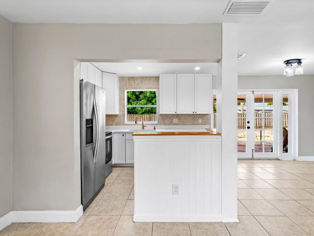 Home for sale at 602 Heron Drive - photo 6532788