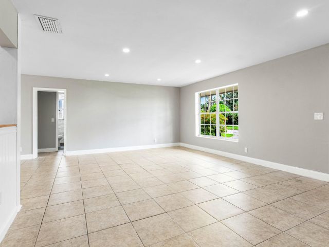 Home for sale at 602 Heron Drive - photo 6532789